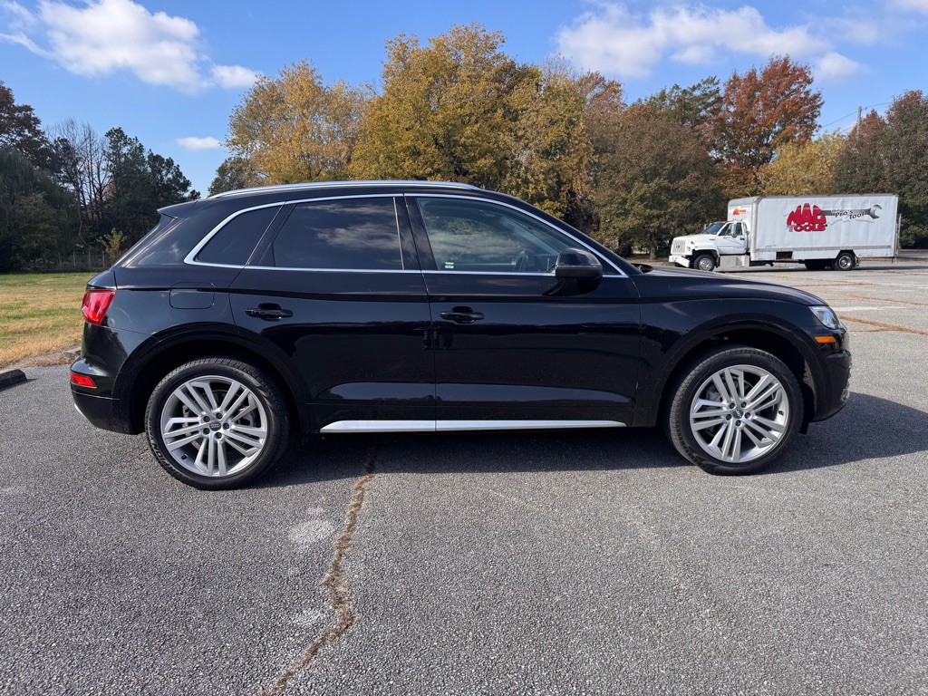 2018 Audi Q5 Image 3