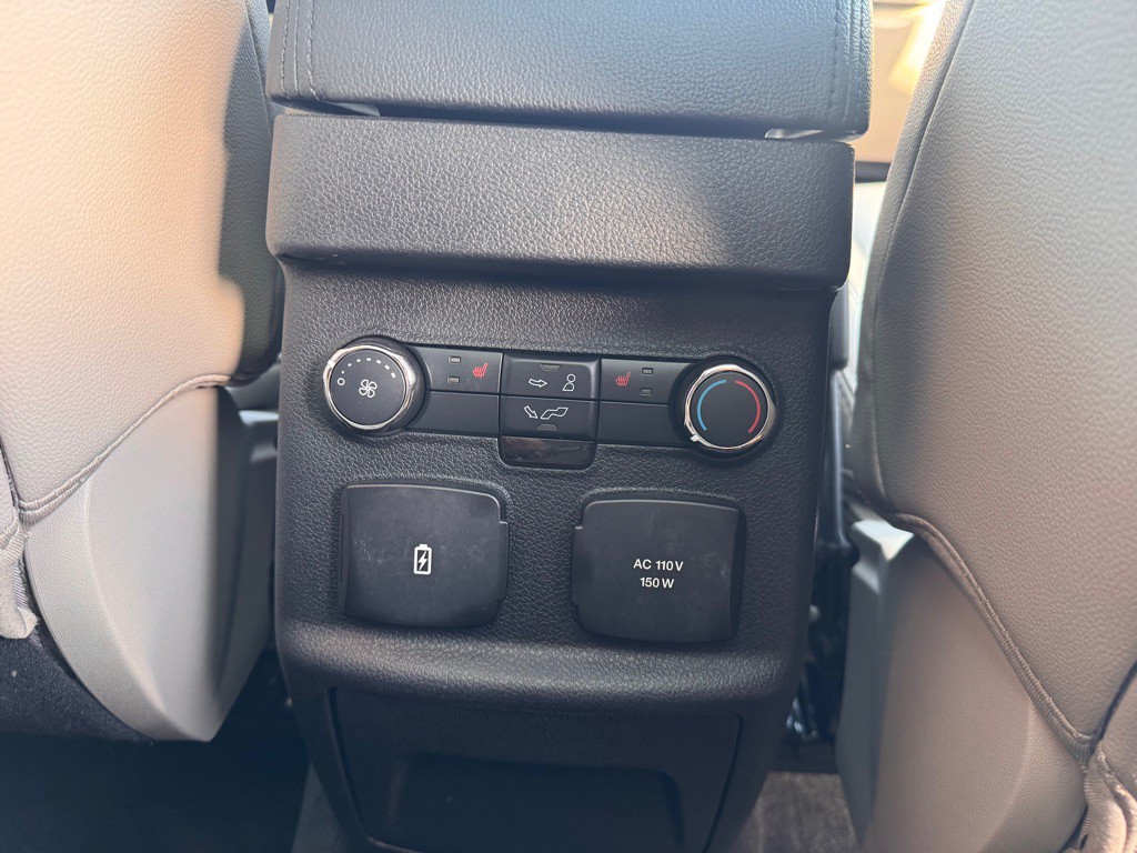 2018 Ford Explorer Image 13