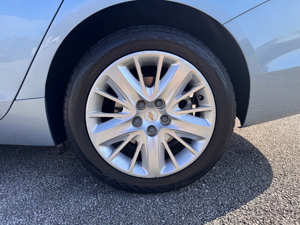 2014 Chevrolet Impala Image 23