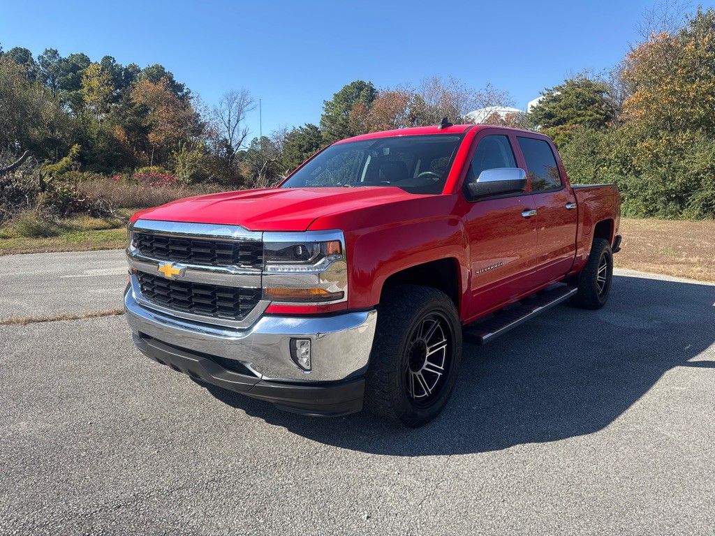 2018 Chevrolet Silverado 1500 Image 1