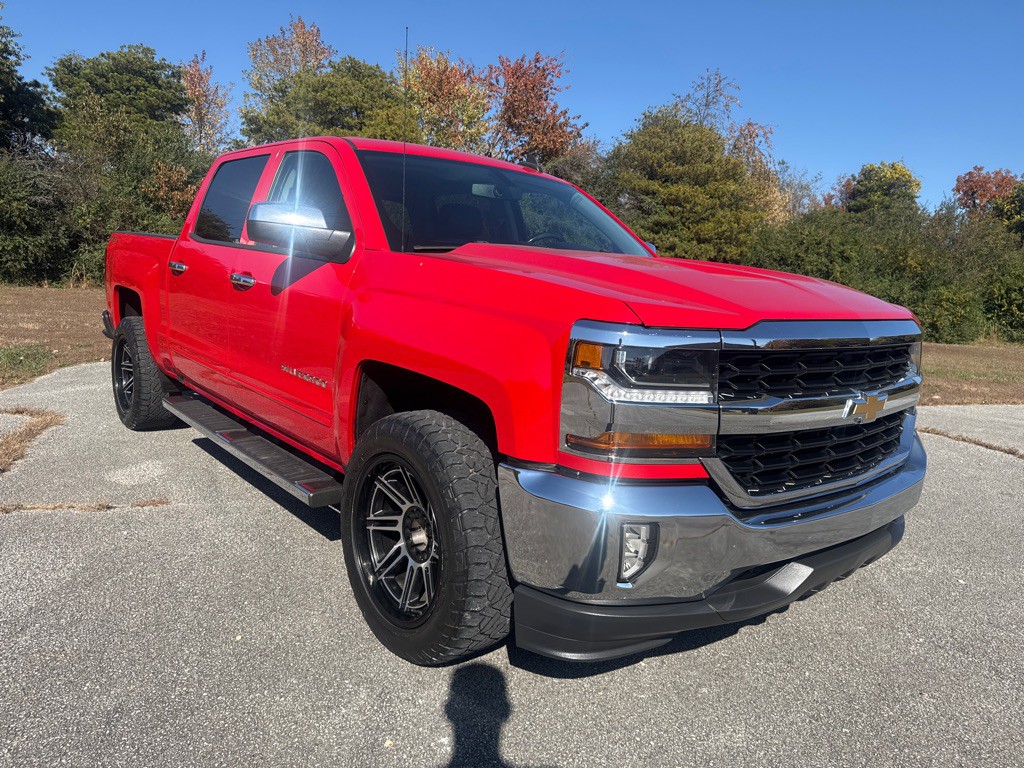 2018 Chevrolet Silverado 1500 Image 3