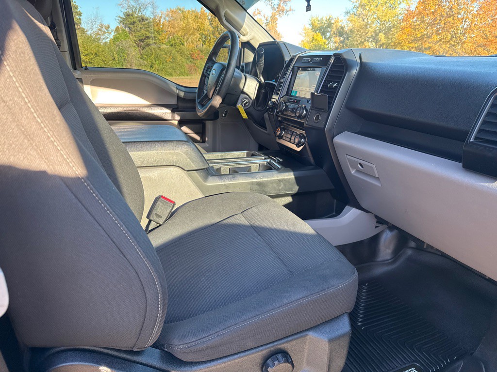 2017 Ford F-150 Image 12