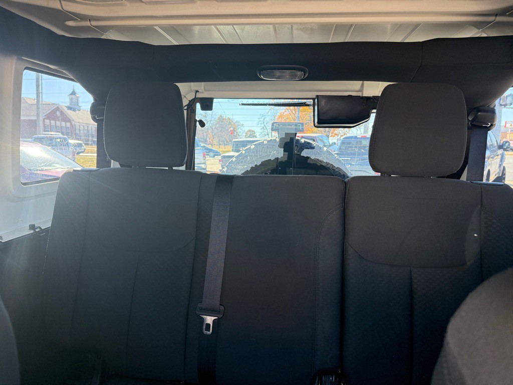 2017 Jeep Wrangler Unlimited Image 11