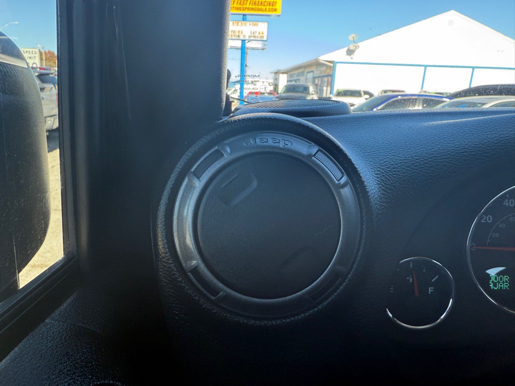 2017 Jeep Wrangler Unlimited Image 20