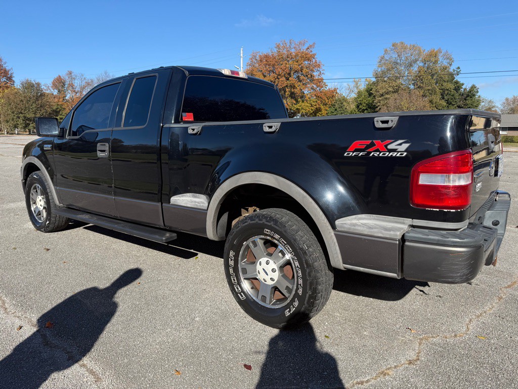 2004 Ford F-150 Image 5