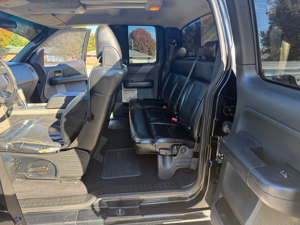 2004 Ford F-150 Image 9