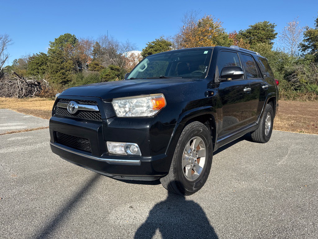 2013 Toyota 4Runner Image 1