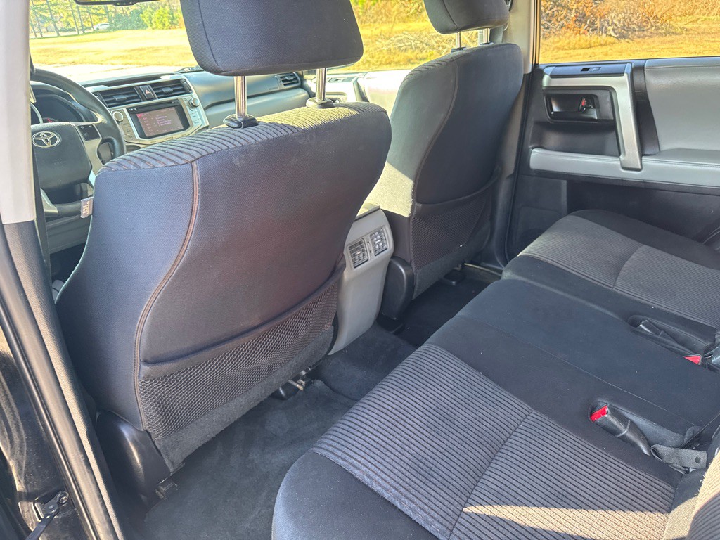2013 Toyota 4Runner Image 10