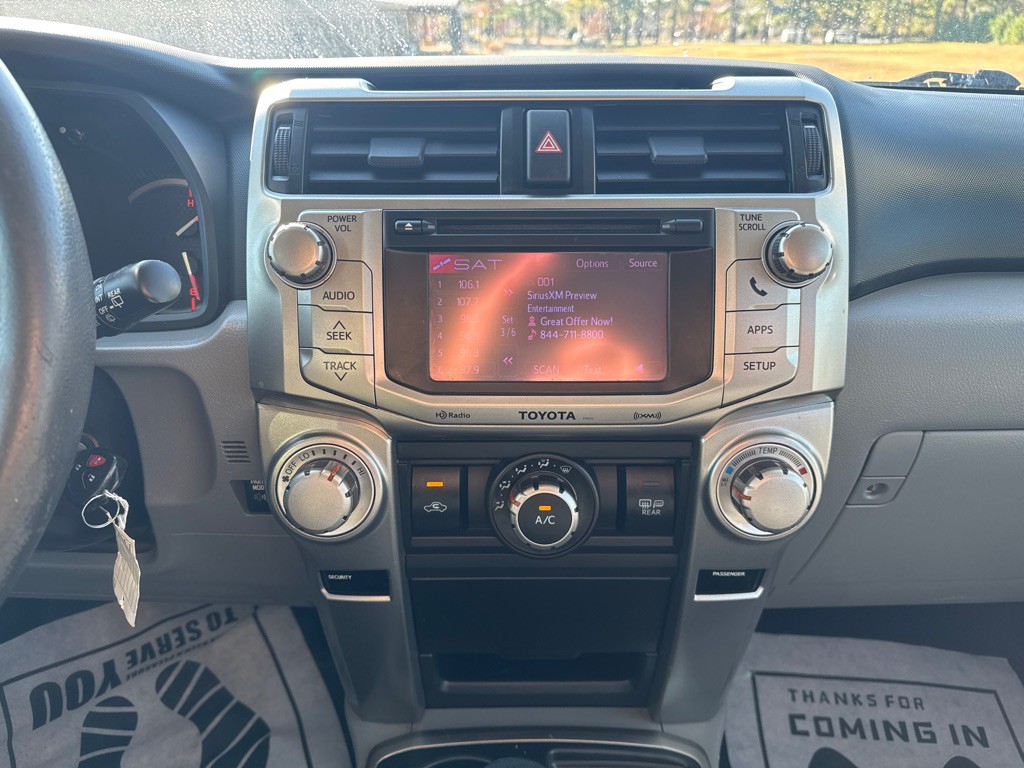 2013 Toyota 4Runner Image 17