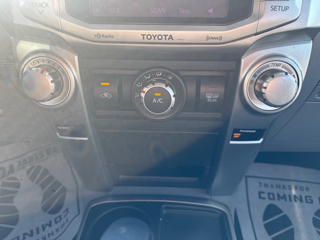 2013 Toyota 4Runner Image 19