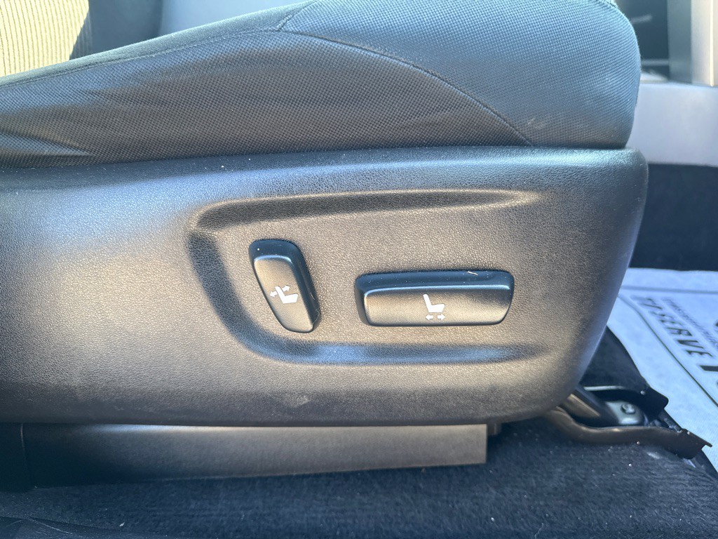 2013 Toyota 4Runner Image 29