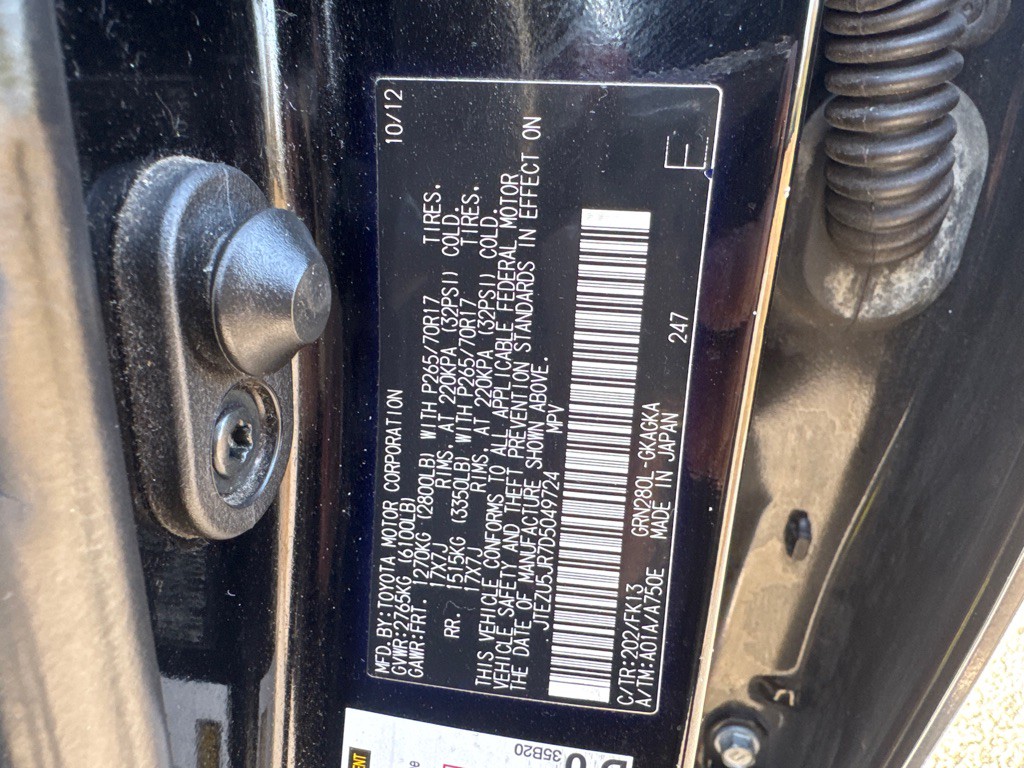 2013 Toyota 4Runner Image 30