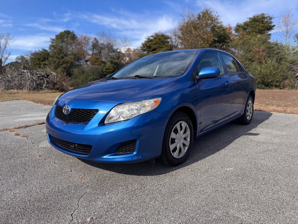 2010 Toyota Corolla Image 1