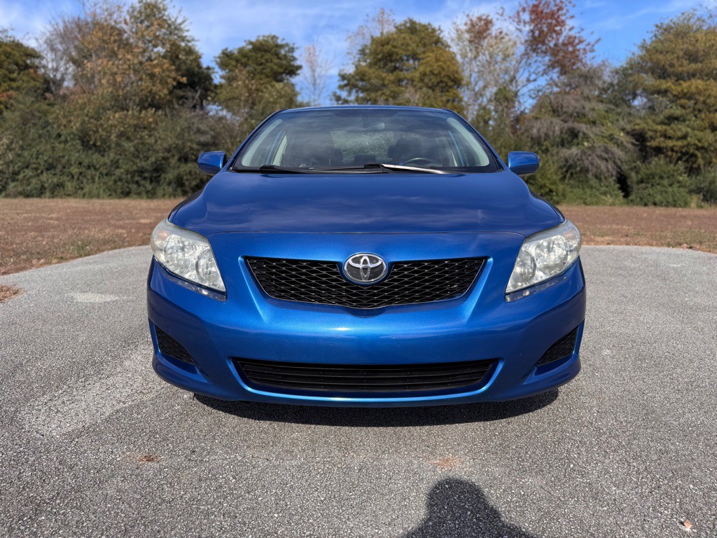 2010 Toyota Corolla Image 2