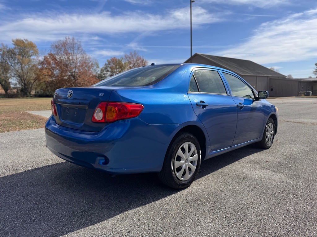 2010 Toyota Corolla Image 5