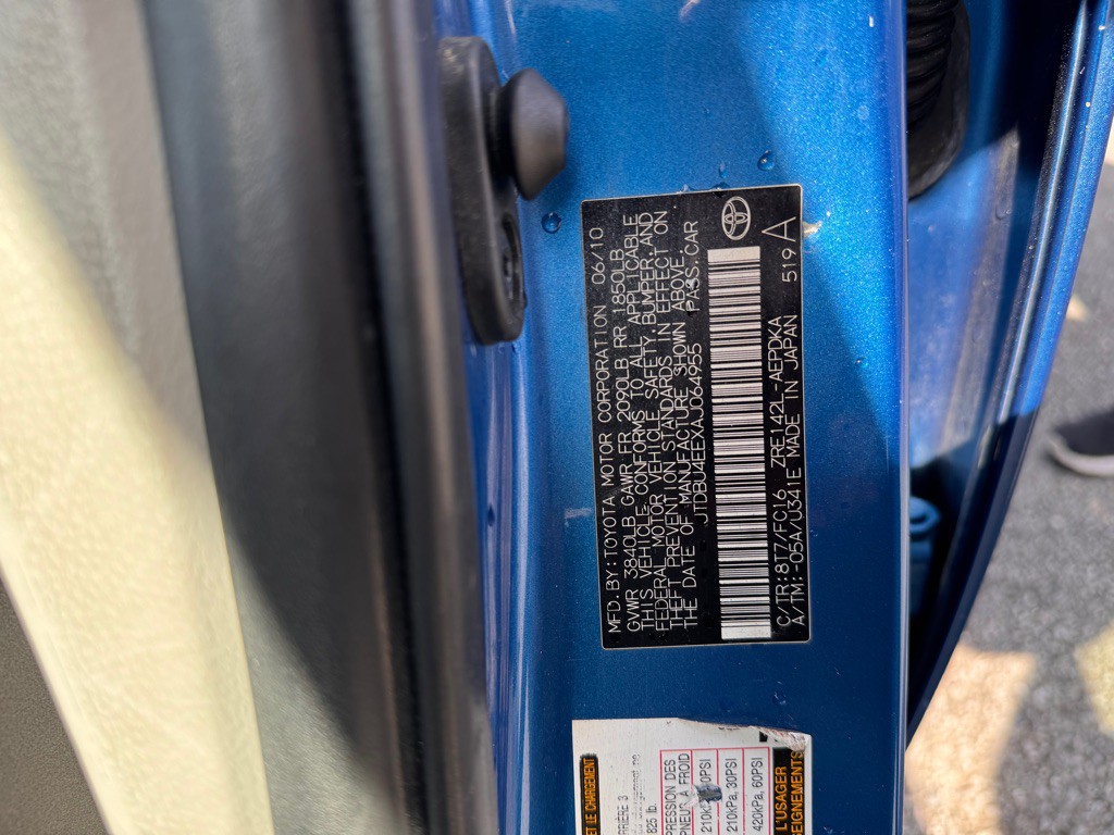 2010 Toyota Corolla Image 24