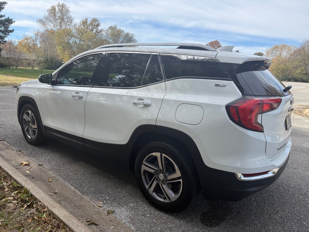 2020 GMC Terrain Image 5