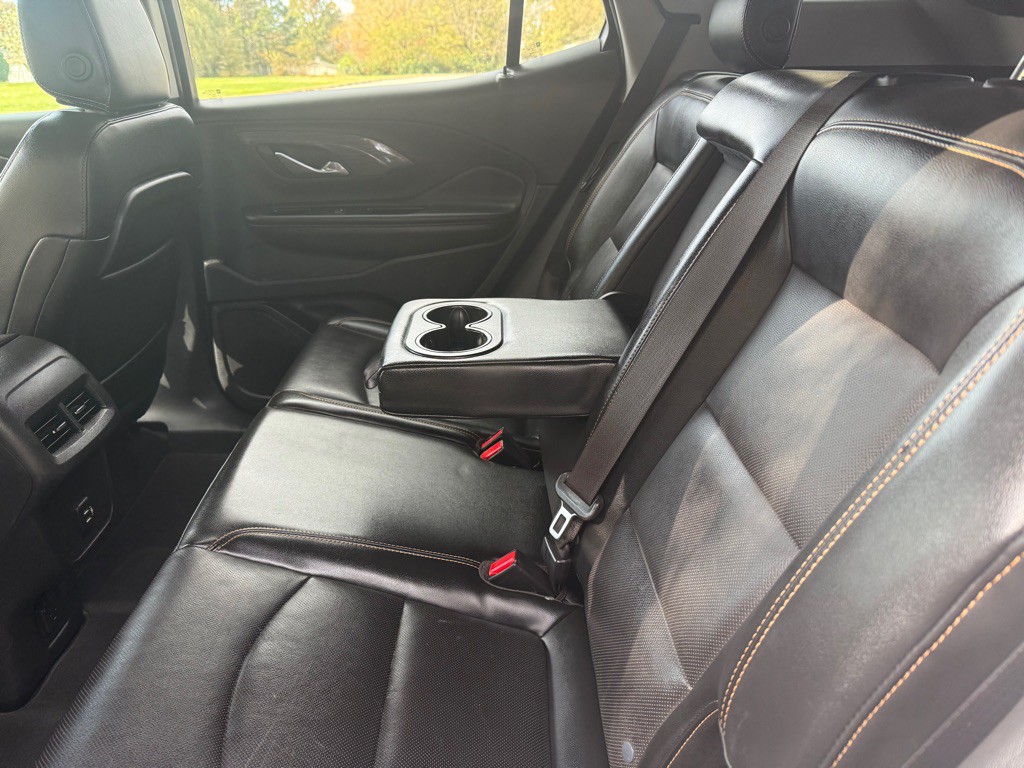 2020 GMC Terrain Image 18