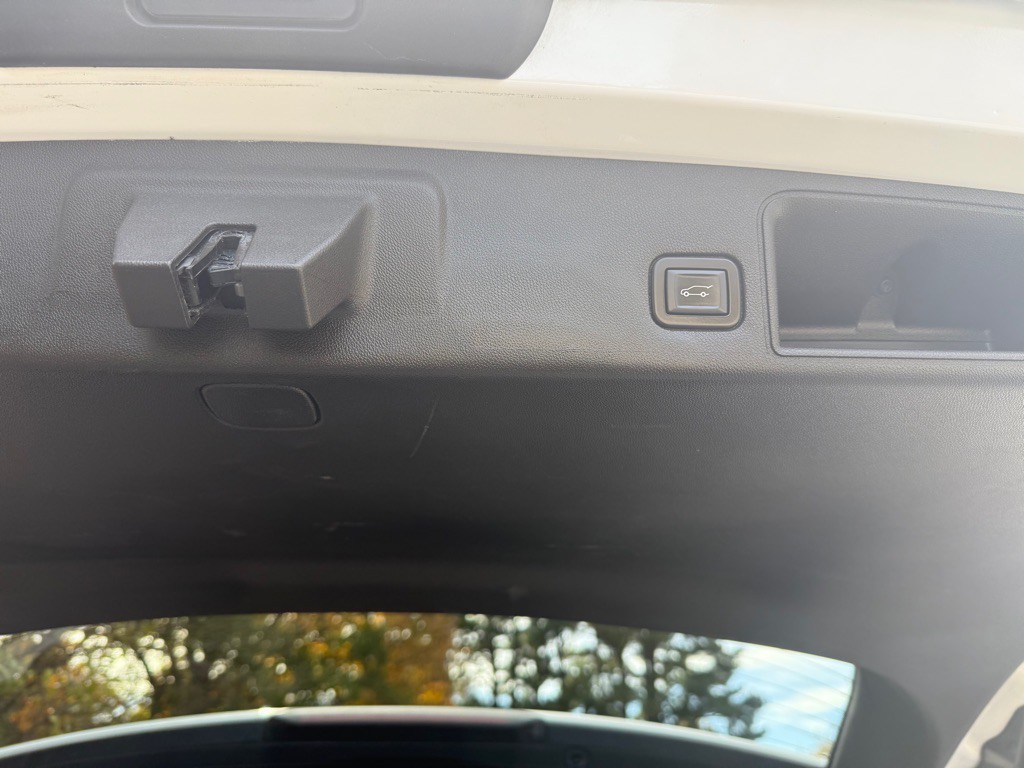 2020 GMC Terrain Image 22