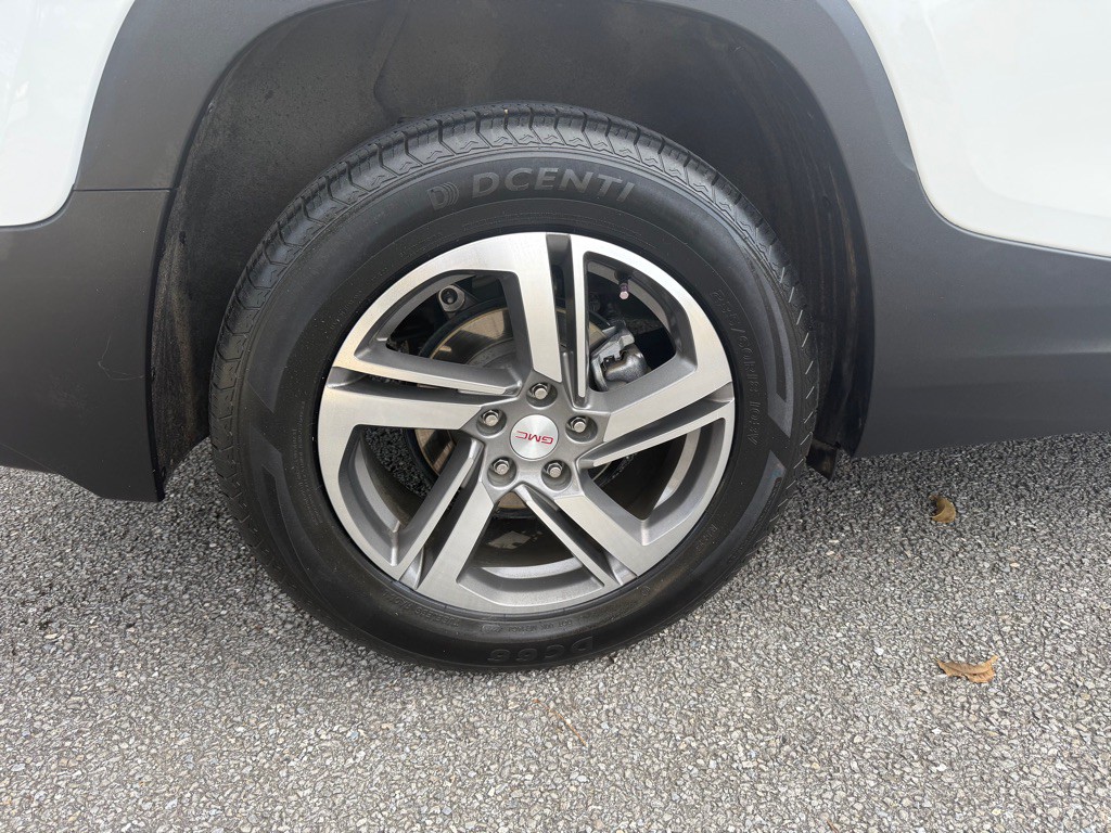 2020 GMC Terrain Image 23