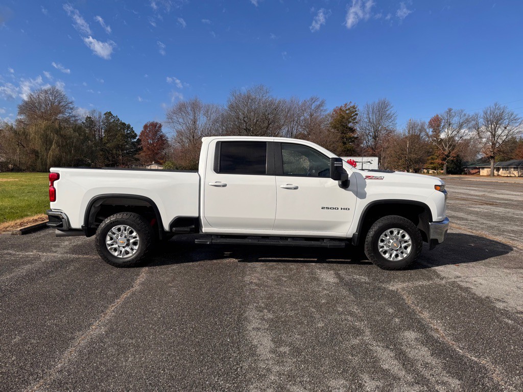 2021 Chevrolet Silverado 1500 Image 4