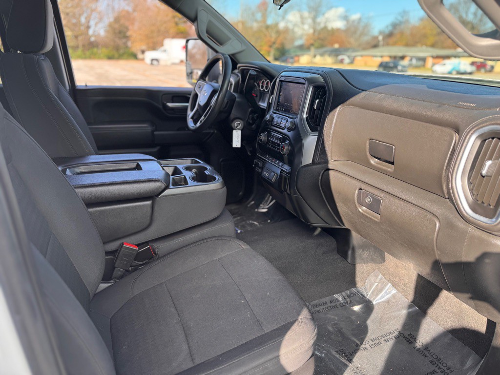 2021 Chevrolet Silverado 1500 Image 12