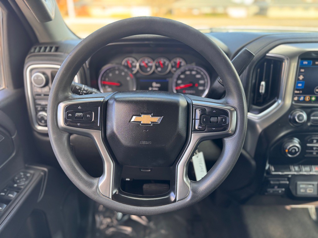 2021 Chevrolet Silverado 1500 Image 17