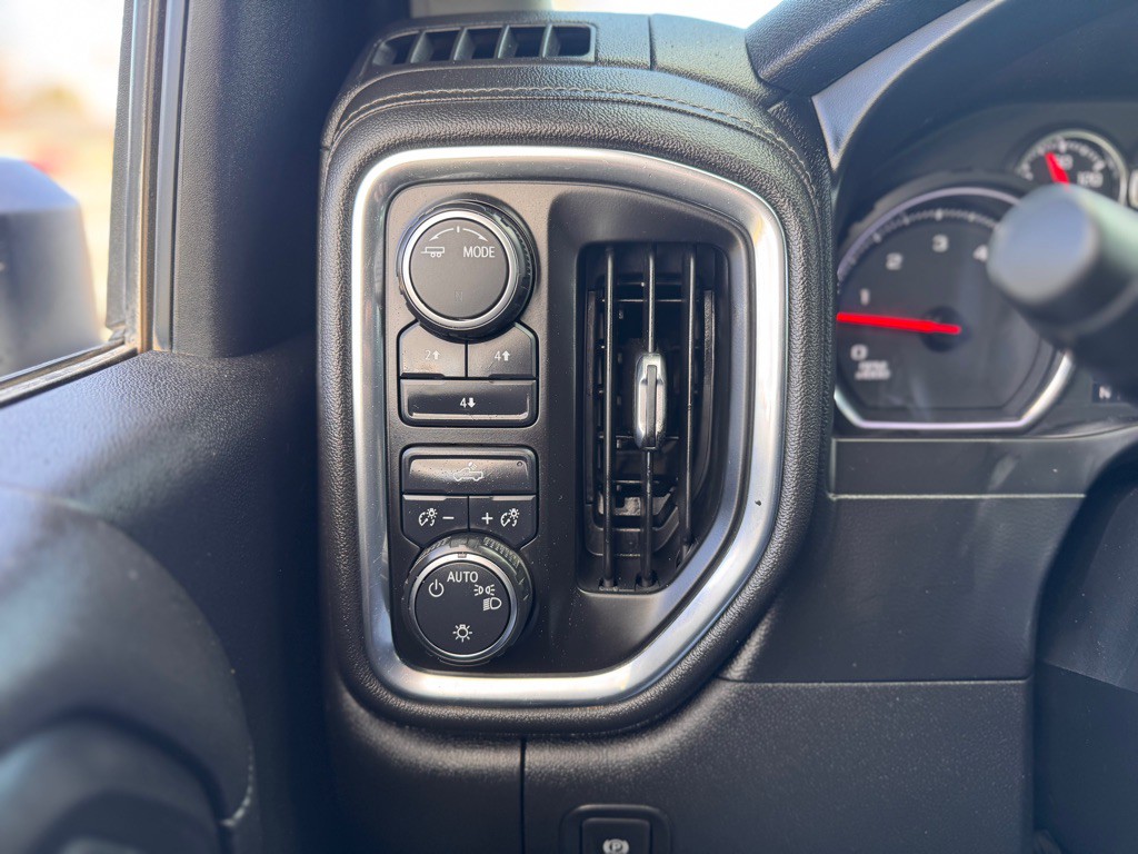 2021 Chevrolet Silverado 1500 Image 20