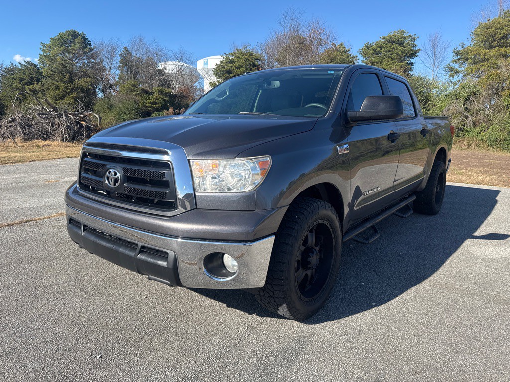 2011 Toyota Tundra Image 3