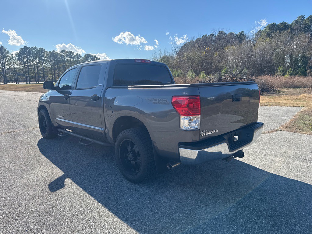 2011 Toyota Tundra Image 5