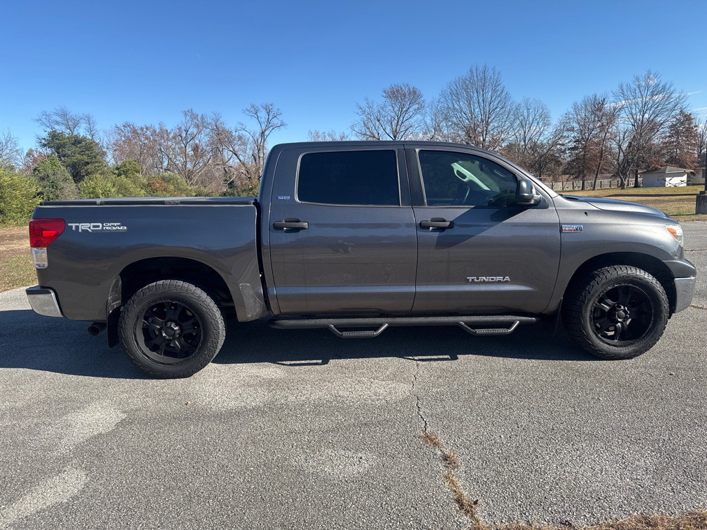 2011 Toyota Tundra Image 8