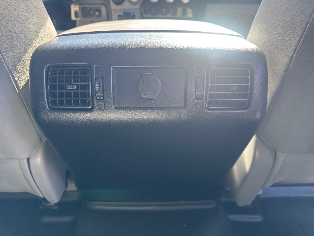 2011 Toyota Tundra Image 13