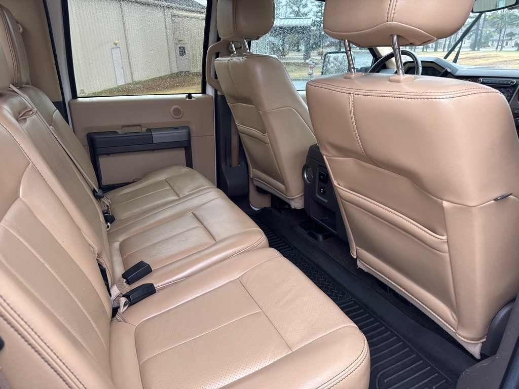 2012 Ford F-350 Image 12