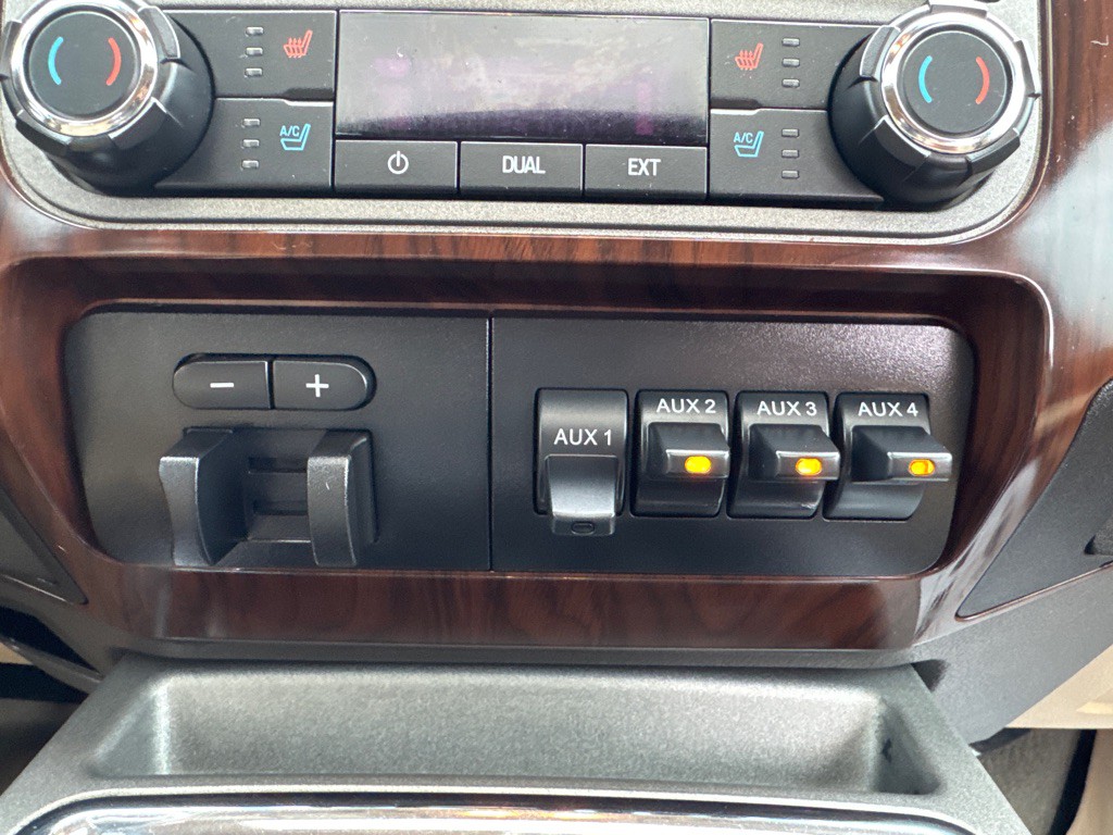 2012 Ford F-350 Image 17