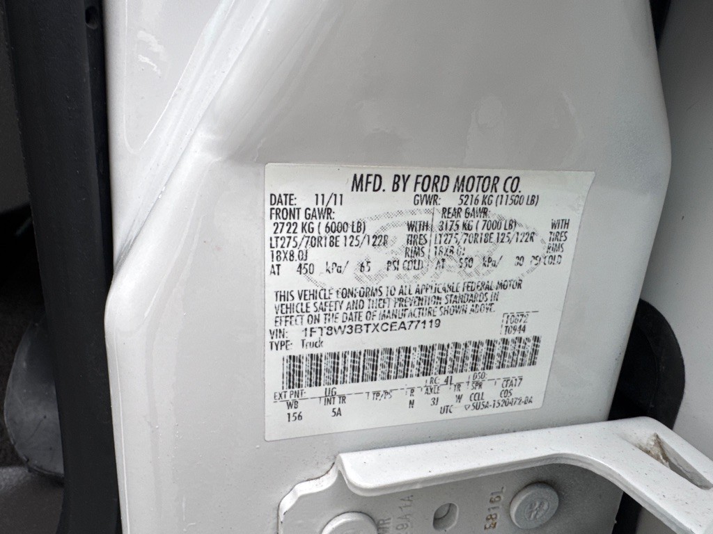 2012 Ford F-350 Image 29