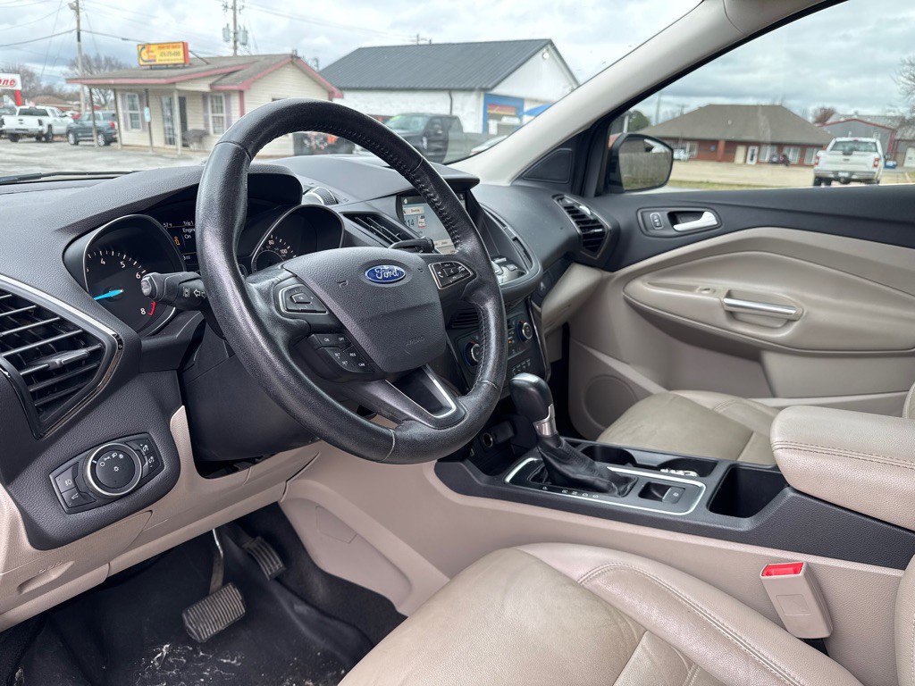 2017 Ford Escape Image 12