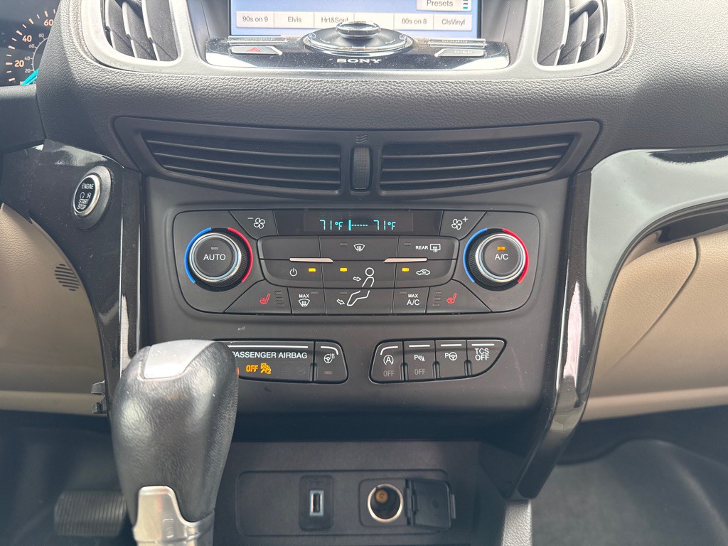 2017 Ford Escape Image 18