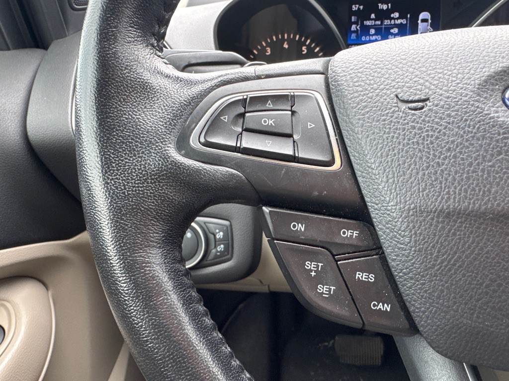 2017 Ford Escape Image 21