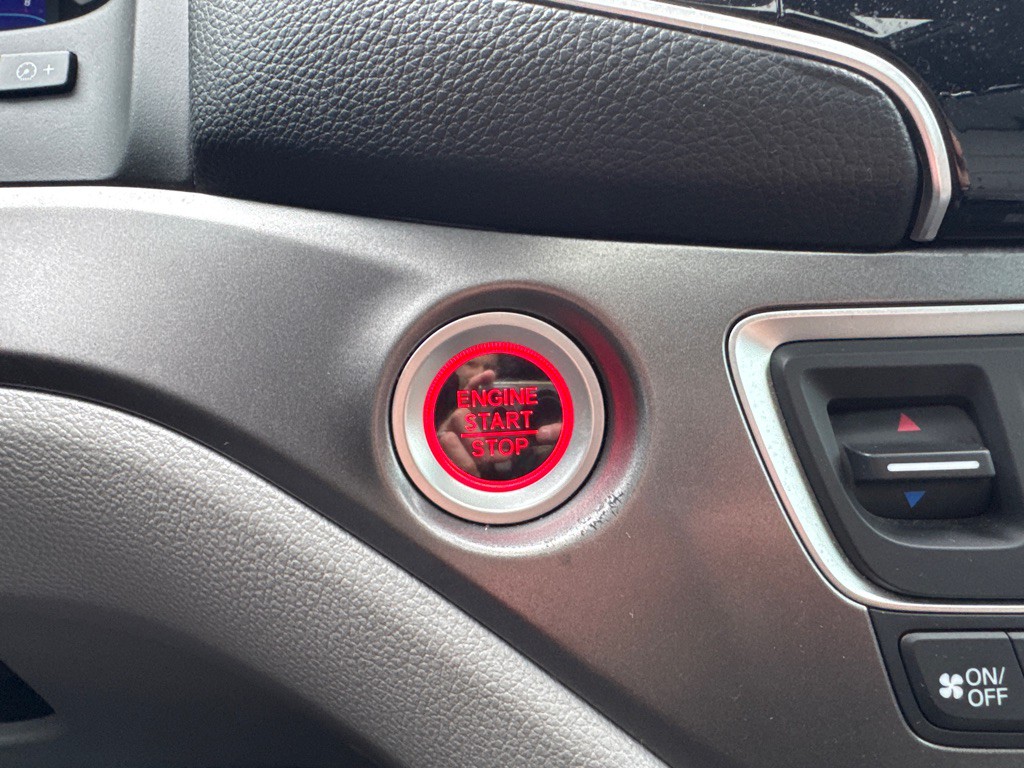 2019 Honda Pilot Image 28