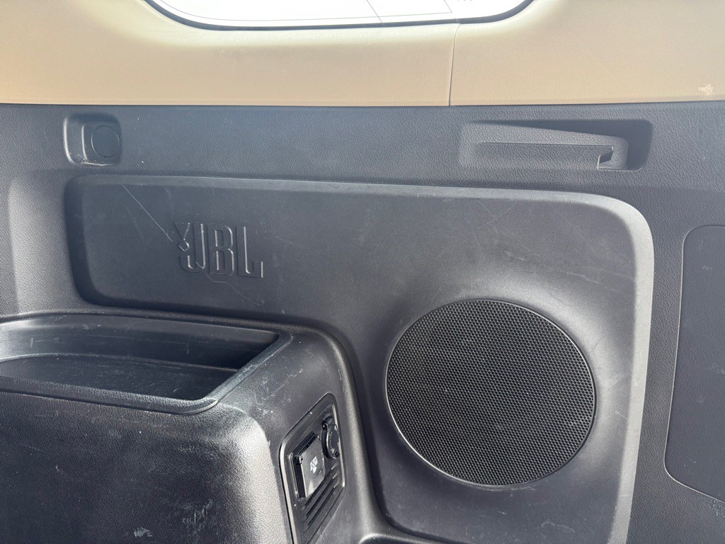 2016 Toyota 4Runner Image 6