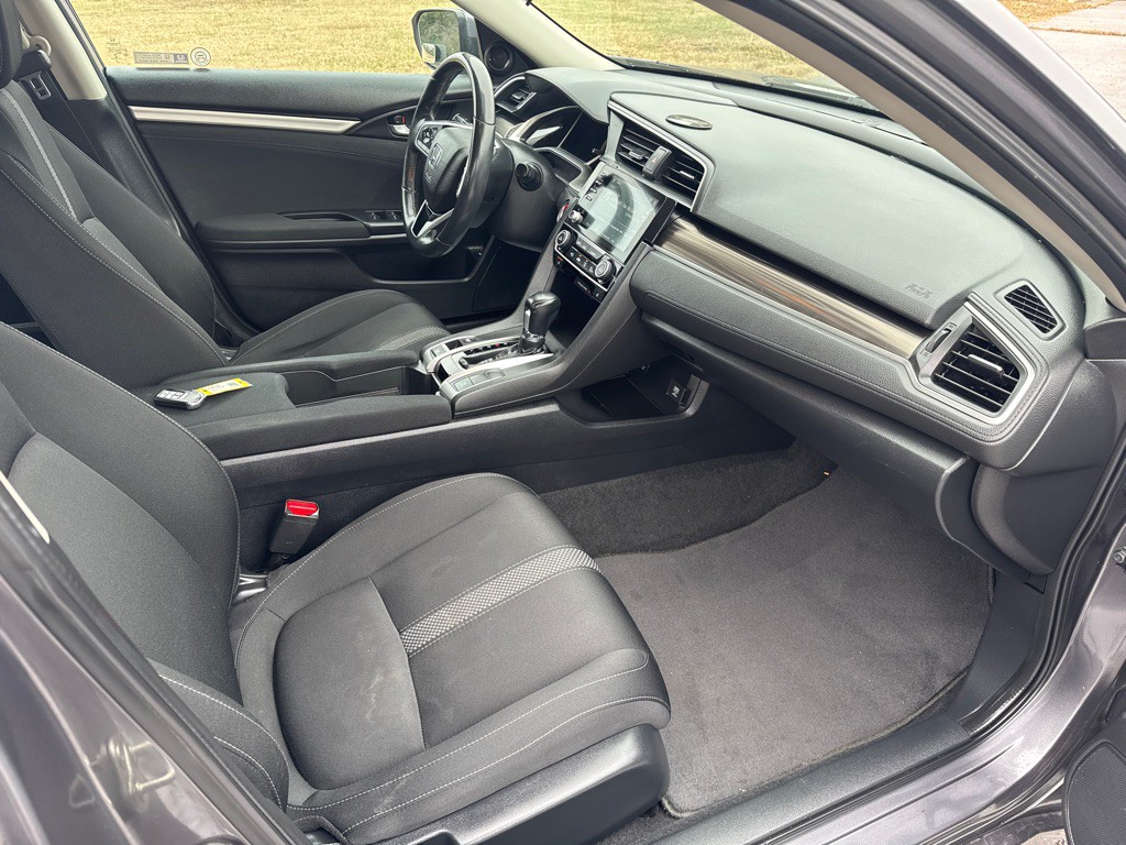 2019 Honda Civic Image 11