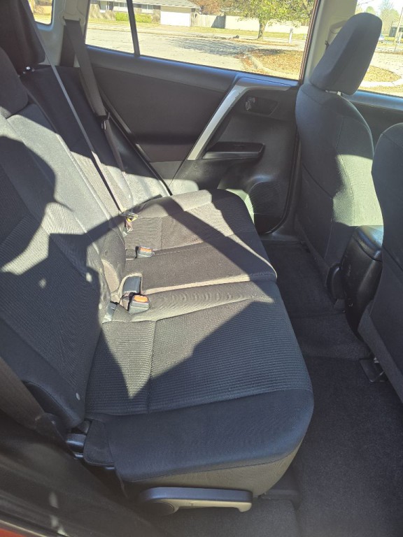 2016 Toyota Rav4 Image 8