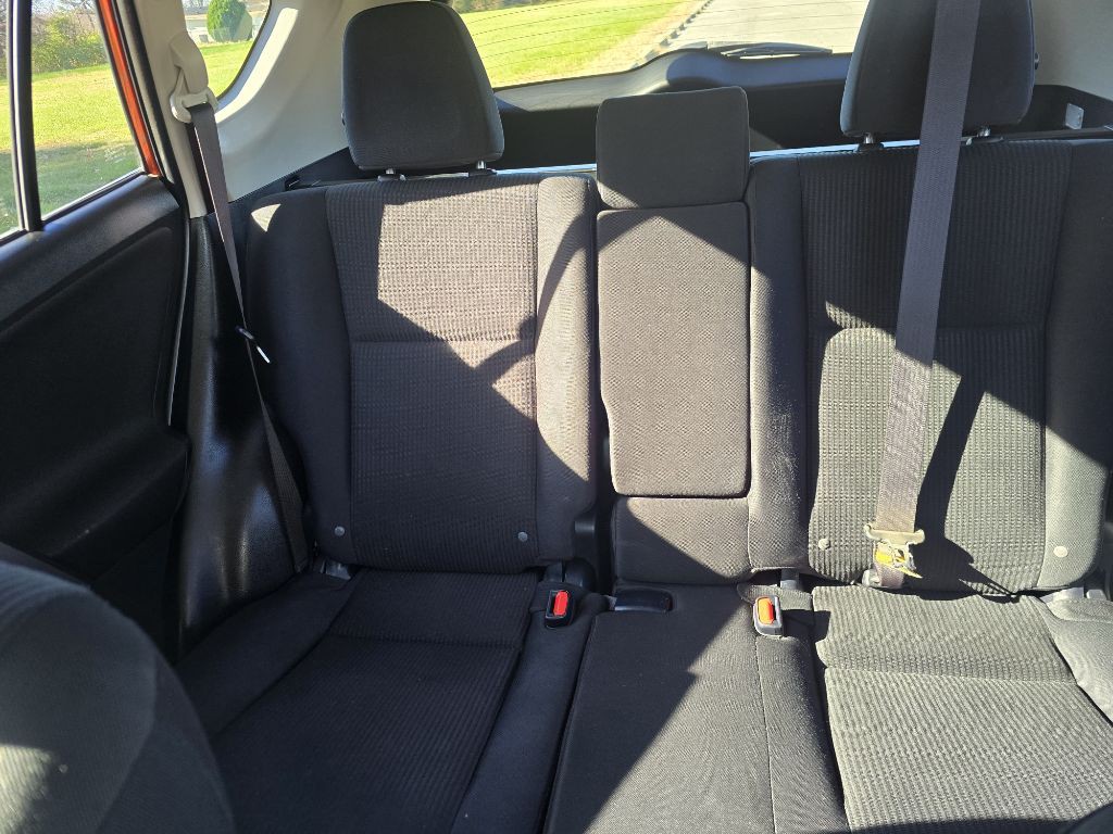 2016 Toyota Rav4 Image 11