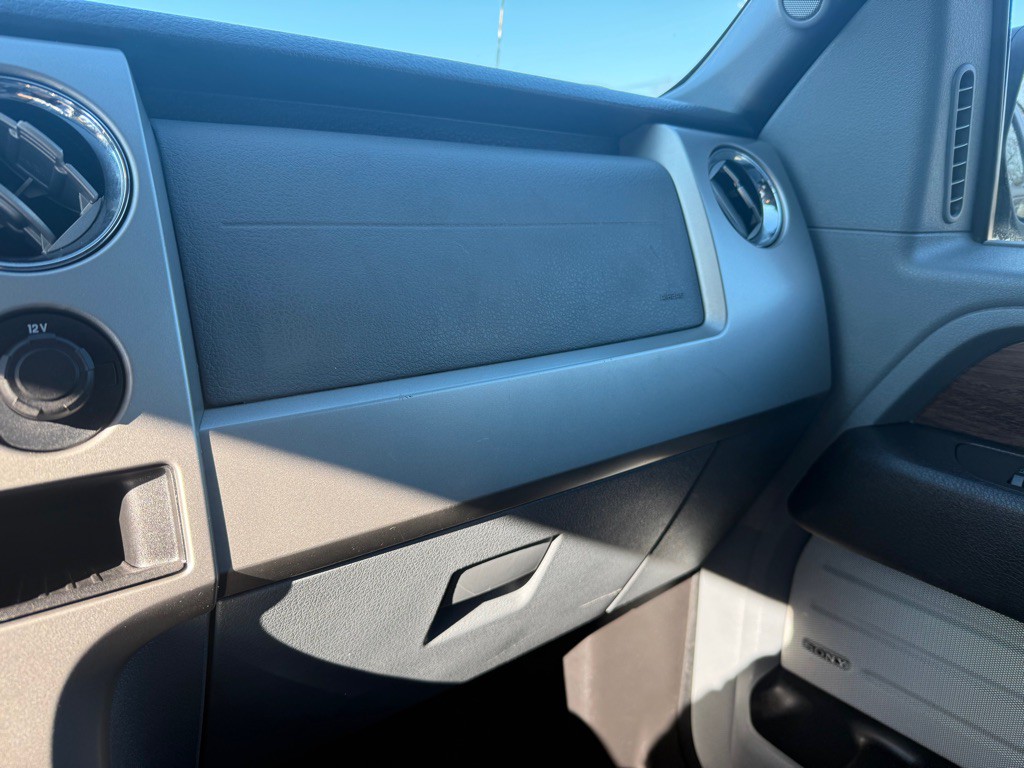 2014 Ford F-150 Image 20