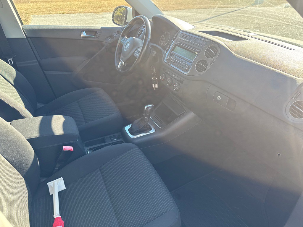 2013 Volkswagen Tiguan Image 11