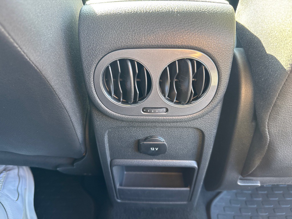 2013 Volkswagen Tiguan Image 22