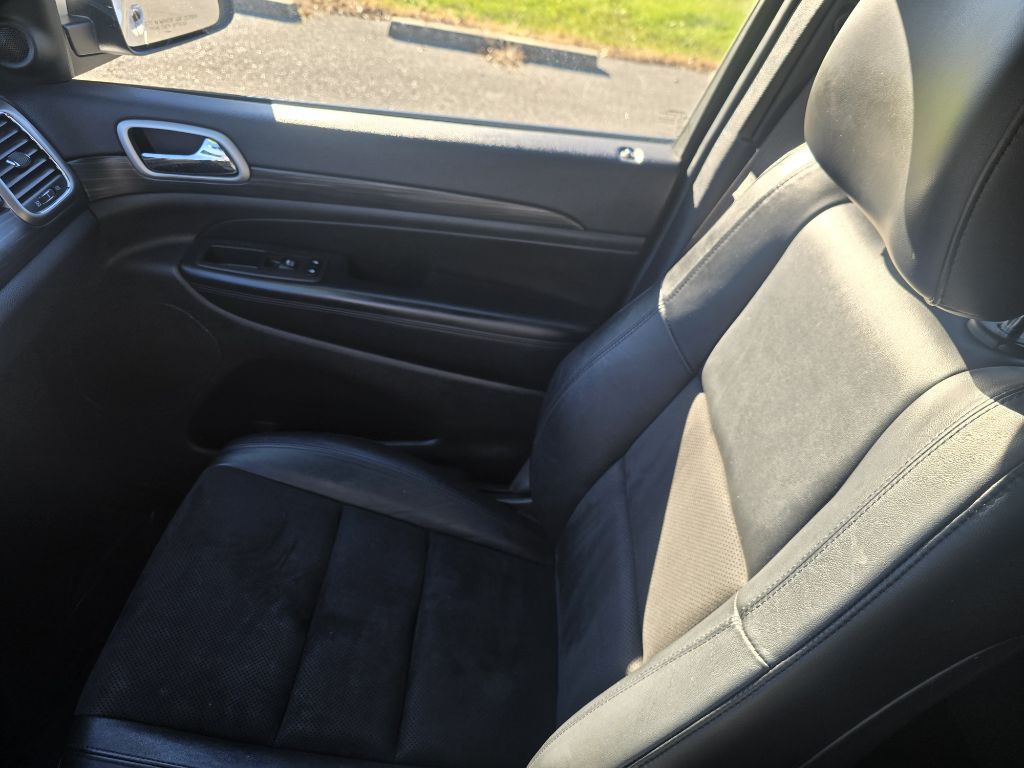 2020 Jeep Grand Cherokee Image 13