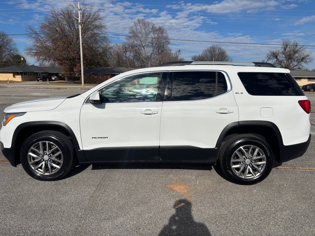 2018 GMC Acadia Image 8