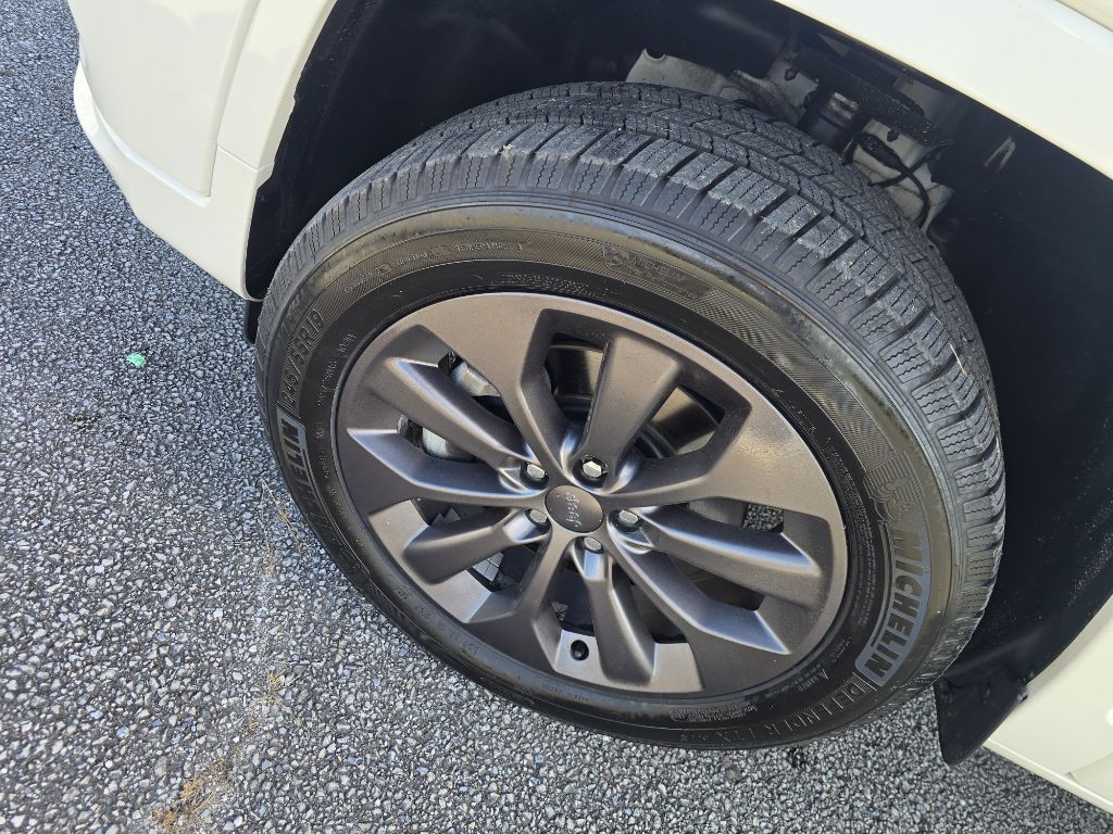 2019 GMC Acadia Image 33