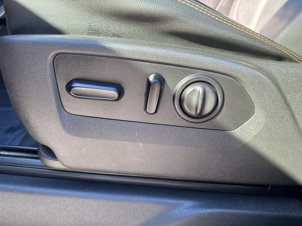 2019 GMC Sierra Image 32